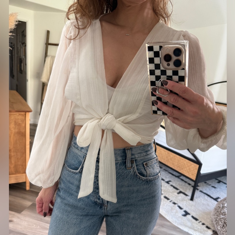 Lulu's Cream Tie-Front sheer Blouse